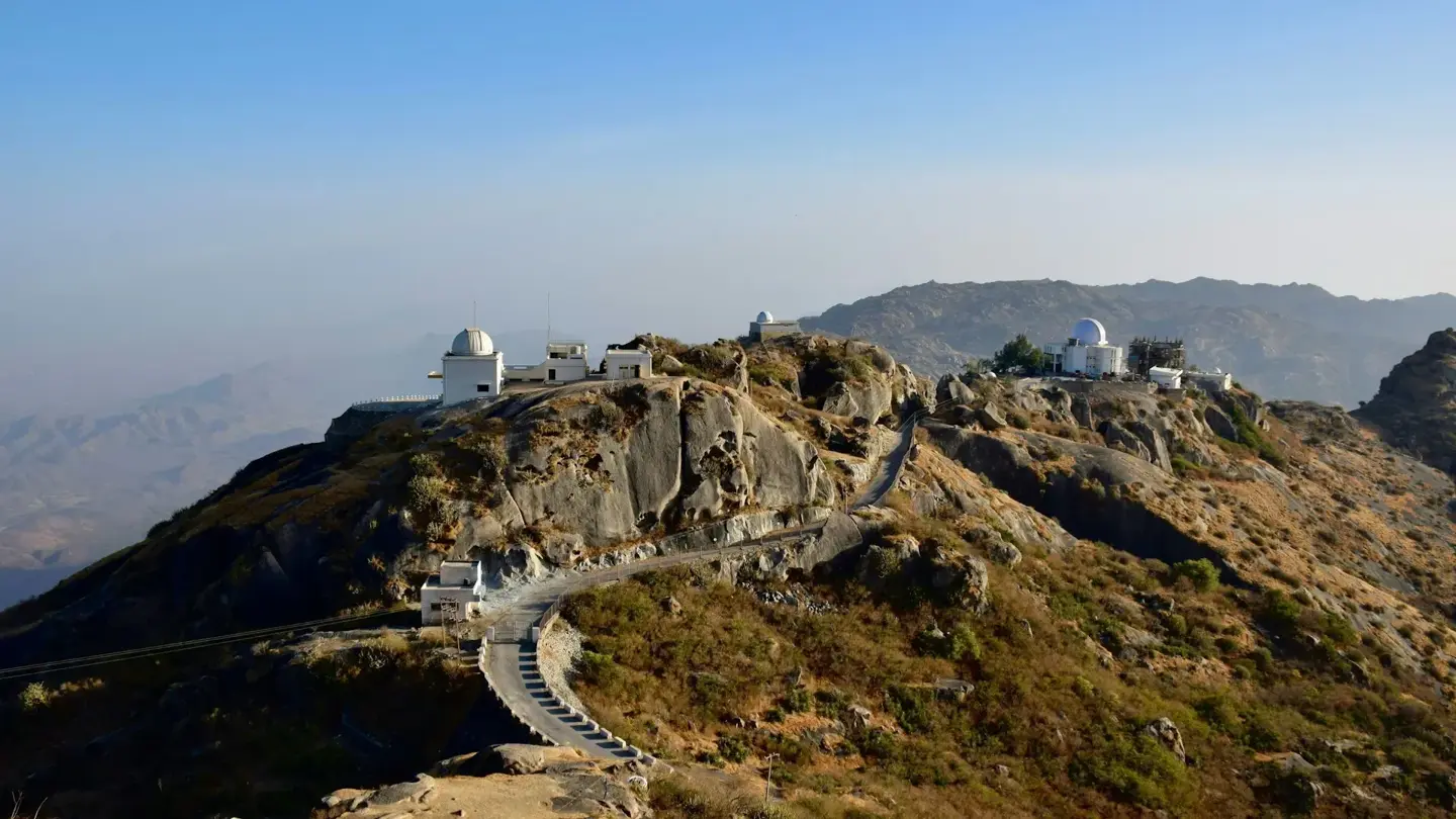 Scenic view of the Aravalli hills near Mount Abu, the final destination of the Ahmedabad to Mount Abu road trip in Rajasthan.