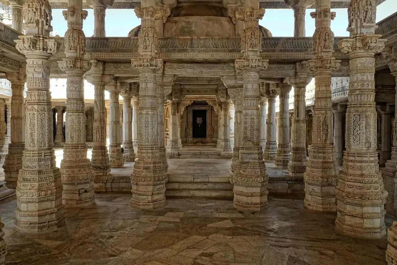 Intricate marble pillars of Ranakpur Jain Temple in Rajasthan on the Udaipur to Ranakpur road trip.